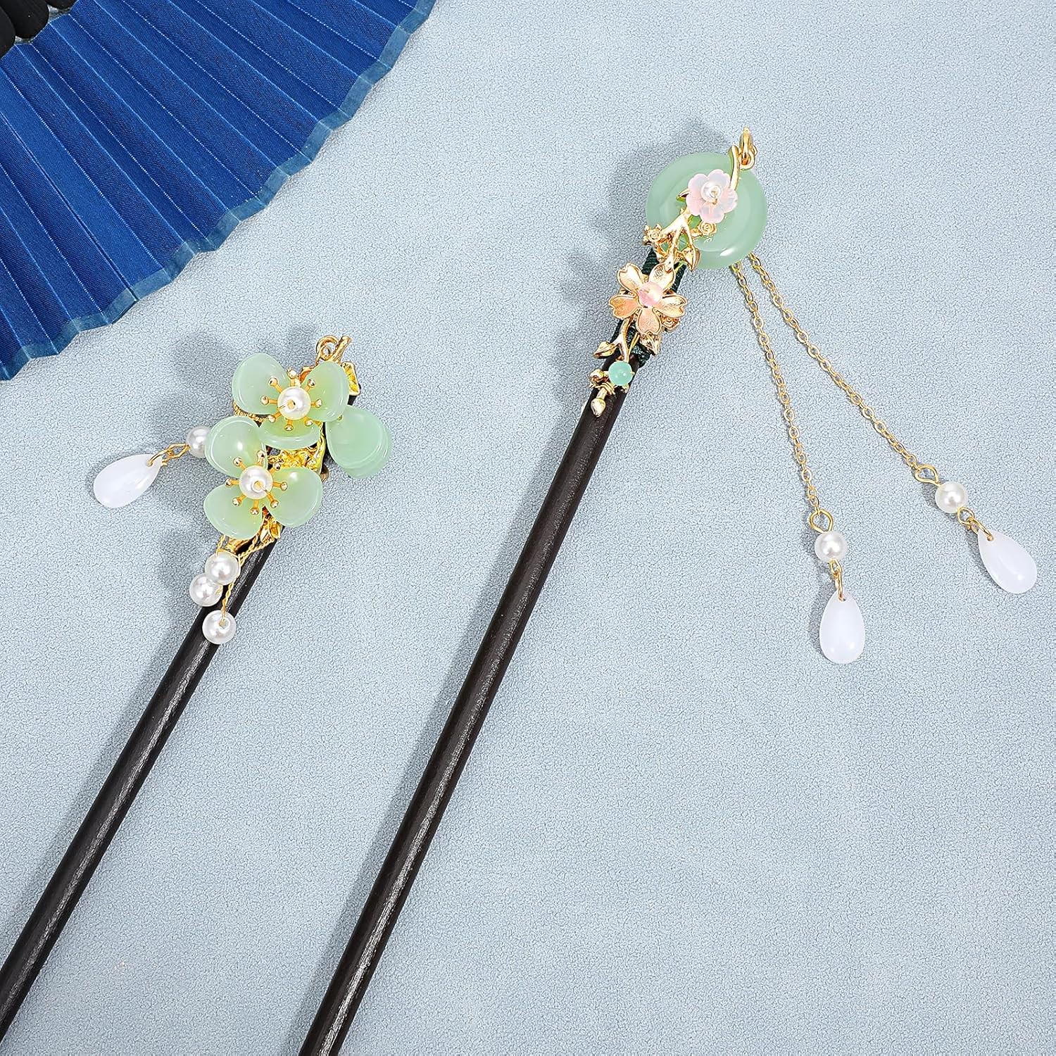 2 Pcs Wooden Floral Hair Chopsticks Chinese Hair Sticks for Women Retro Wooden H