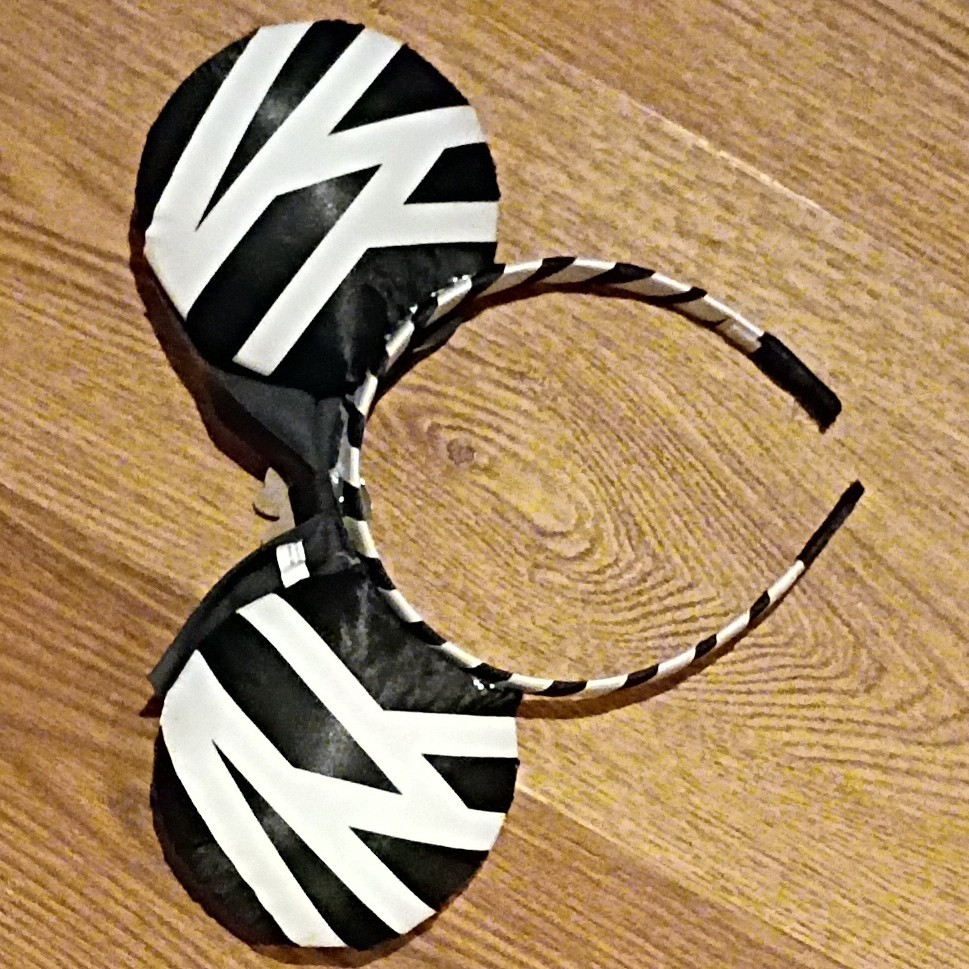 Minnie Mouse Zebra Animal Print Bow Headband Lightweight Fabric Black White