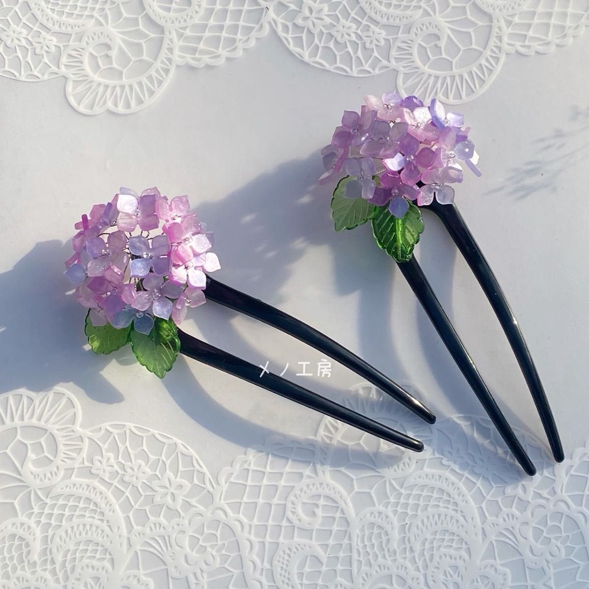 Retro Hydrangea Acrylic Hairpin Pink Blue Purple Gradient Used