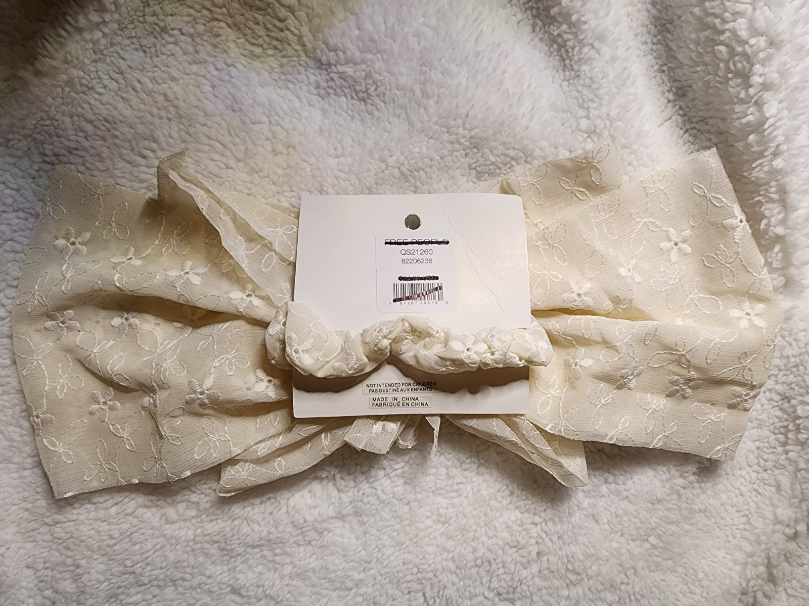 NWT Free People The Dreamers Lace embroidered Floral Bow Hair Tie White Wedding
