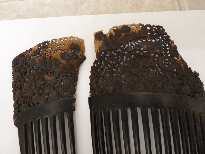Antique Late Victorian Faux Tortoise Celluloid Hair Comb(broken)