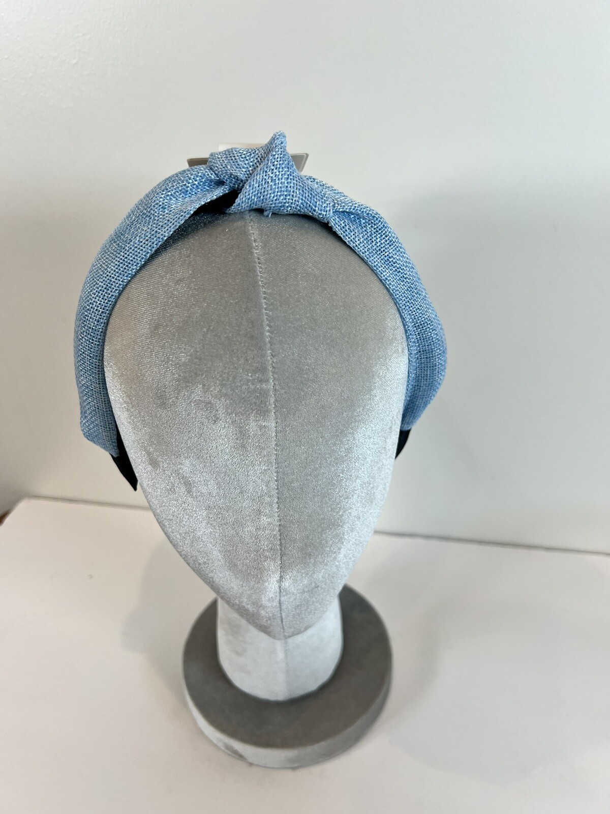 Natasha NWT Blue Woven Fabric Covered Plastic Headband Center Knot