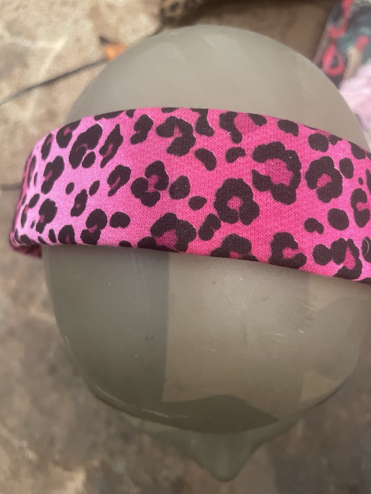 Retro Hot Pink/Black Cheetahlicious Ombré Leopard 1.5″W Headband