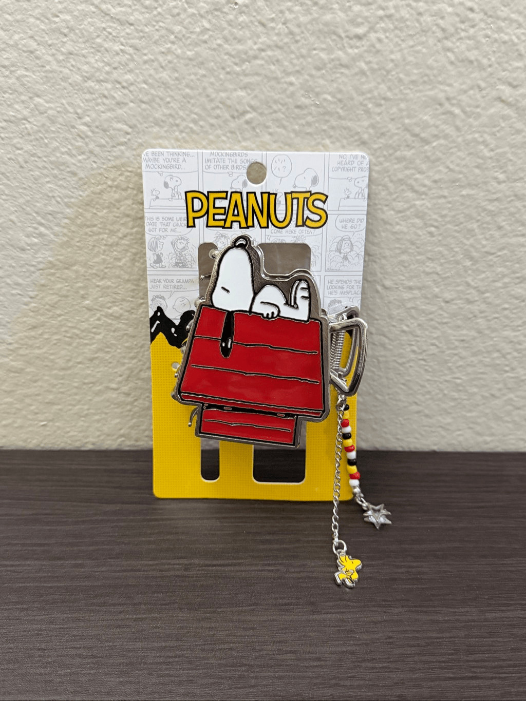 Peanuts Snoopy Doghouse Figural Claw Hair Clip with Charm