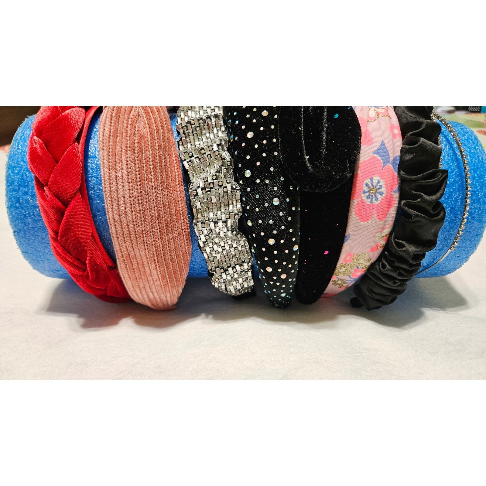 Lot of 8 Womens Headbands Velvet Rhinestone Floral Braided Knot Bow Mixed Styles
