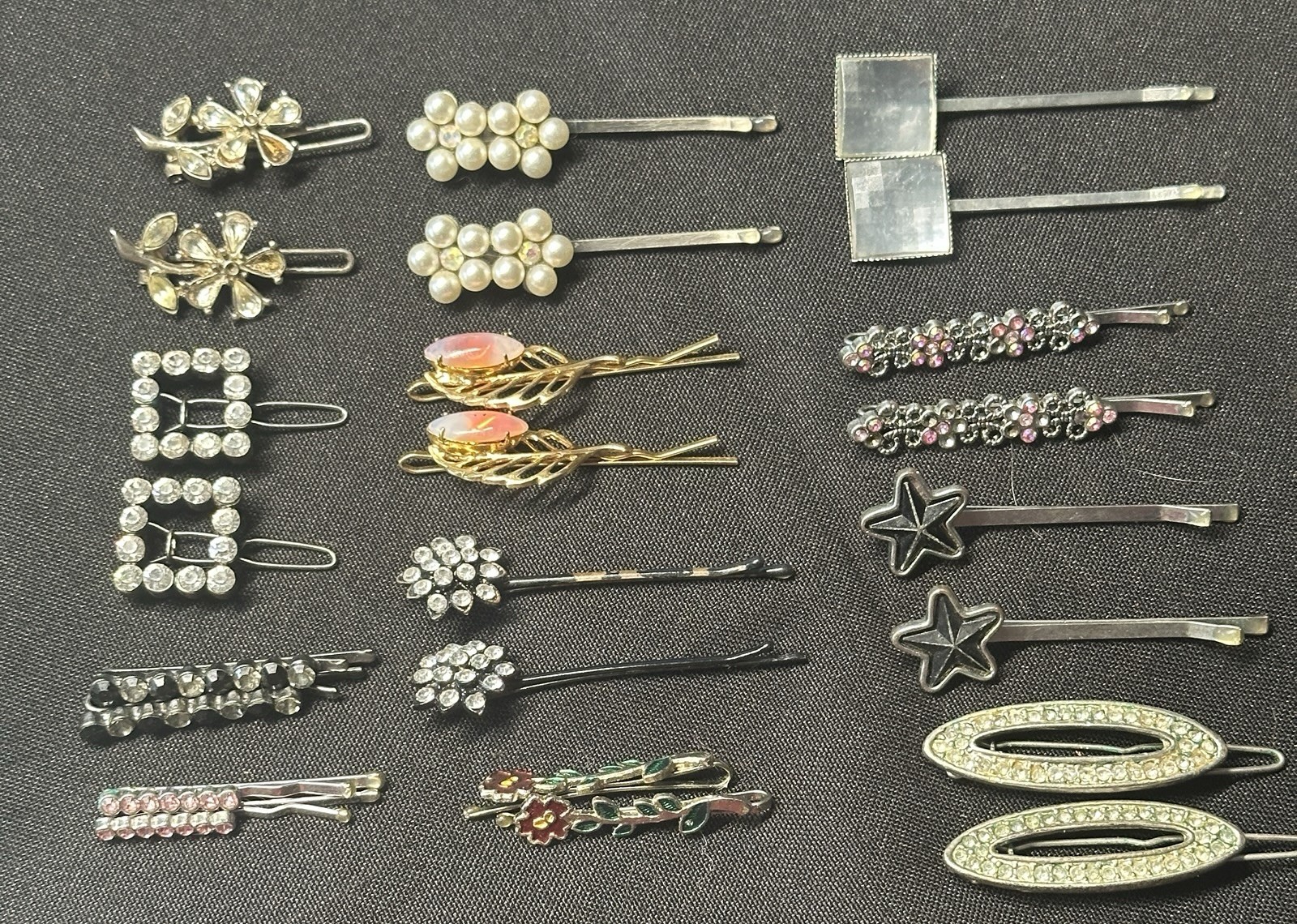 Lot Of 12 Vintage Hair Bobby Pins & Barrettes Rhinestones Pearls Cool Designs
