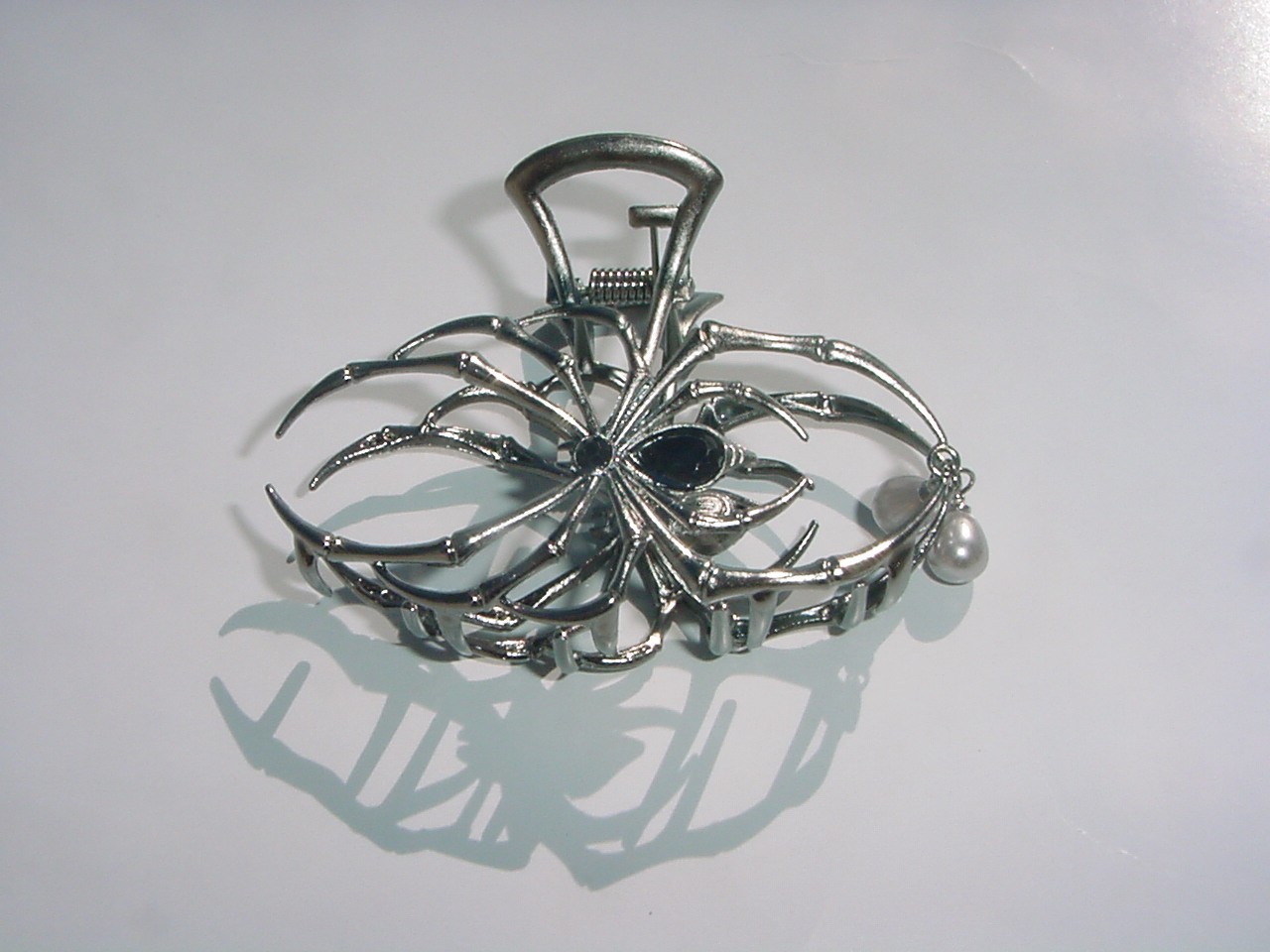 *** Large Spider Alloy Imitation Pearl Dark Silver Metal Hair Claw ***