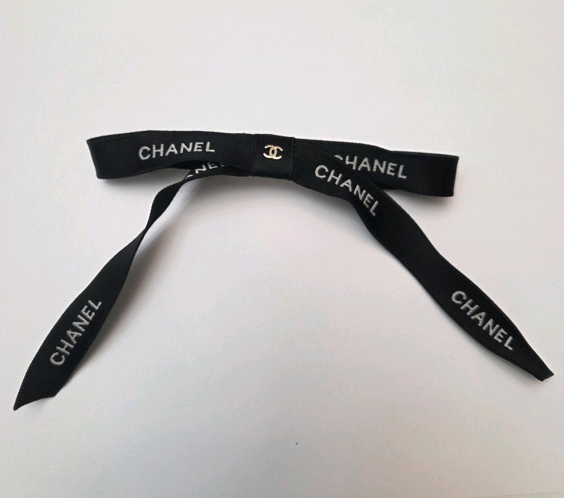 CHANEL Black Bow Barrette Hair Clip Logo Metal Fabric Women’s Accessory