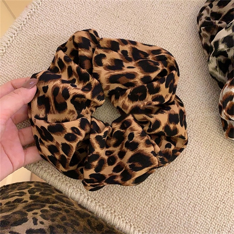 Fashionable Leopard Hair Bands Hair Accessories For Casual And Travel Looks