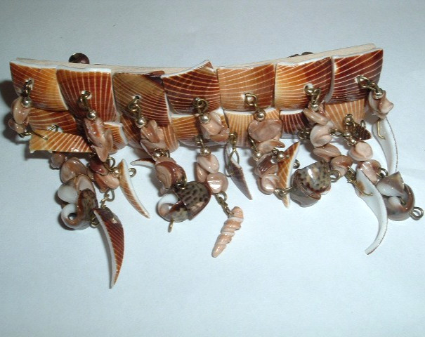 Vintage Hand Made Hawaiian Sea Shell Oyster Dangle Hair Barrette NWT