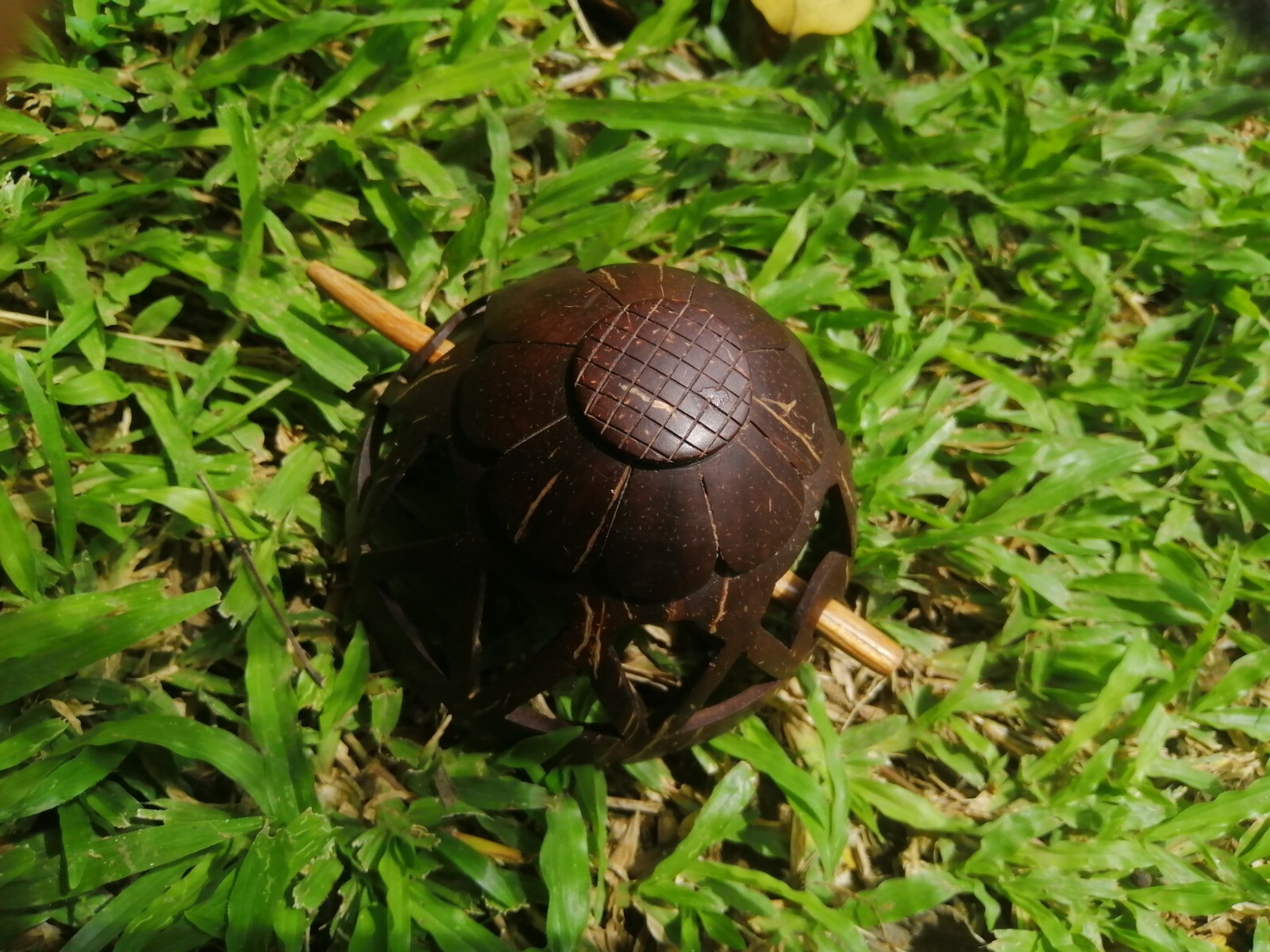 Caved Coconut Shell Traditional Bun Hair pin Decorative Vintage Women Sri Lanka