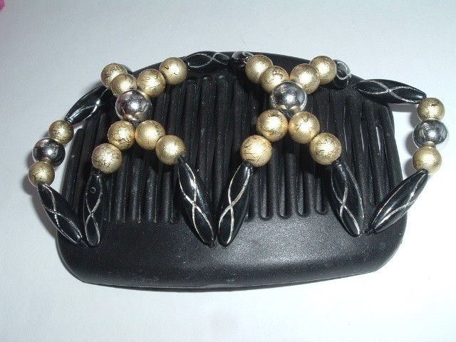 GOLD SILVER BLACK AND SOUTH AFRICAN MAGIC COMB SET NWT