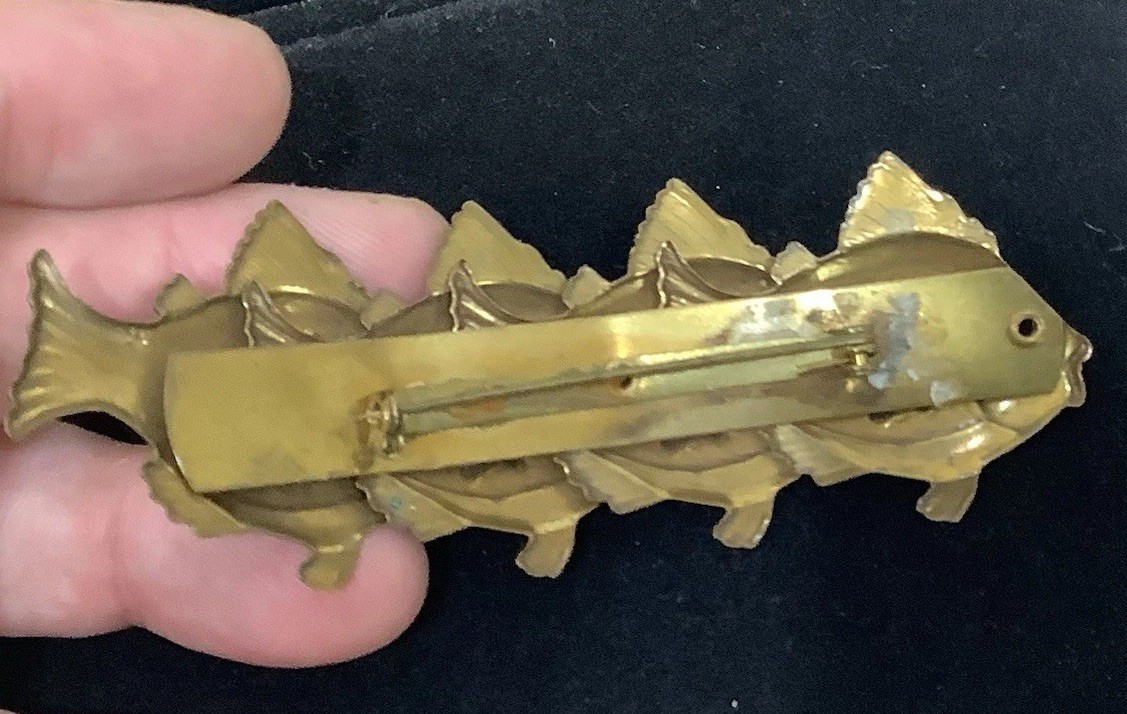 Vintage Woman’s Hair Clip Barrette Large Brass Figural Like Like Fish Excellent