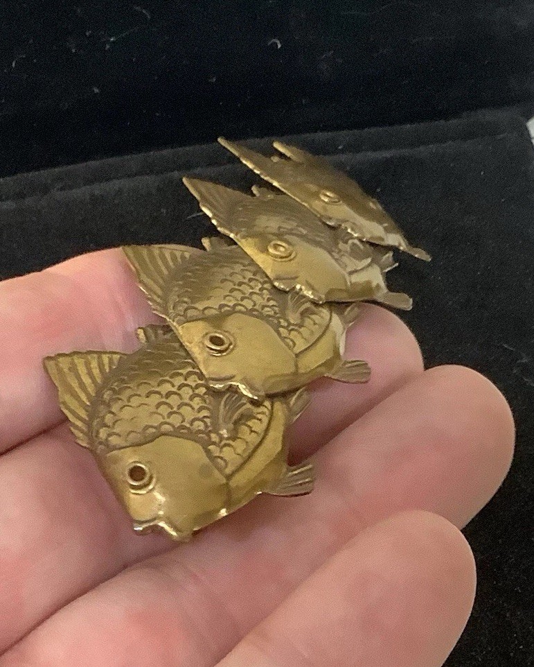 Vintage Woman’s Hair Clip Barrette Large Brass Figural Like Like Fish Excellent