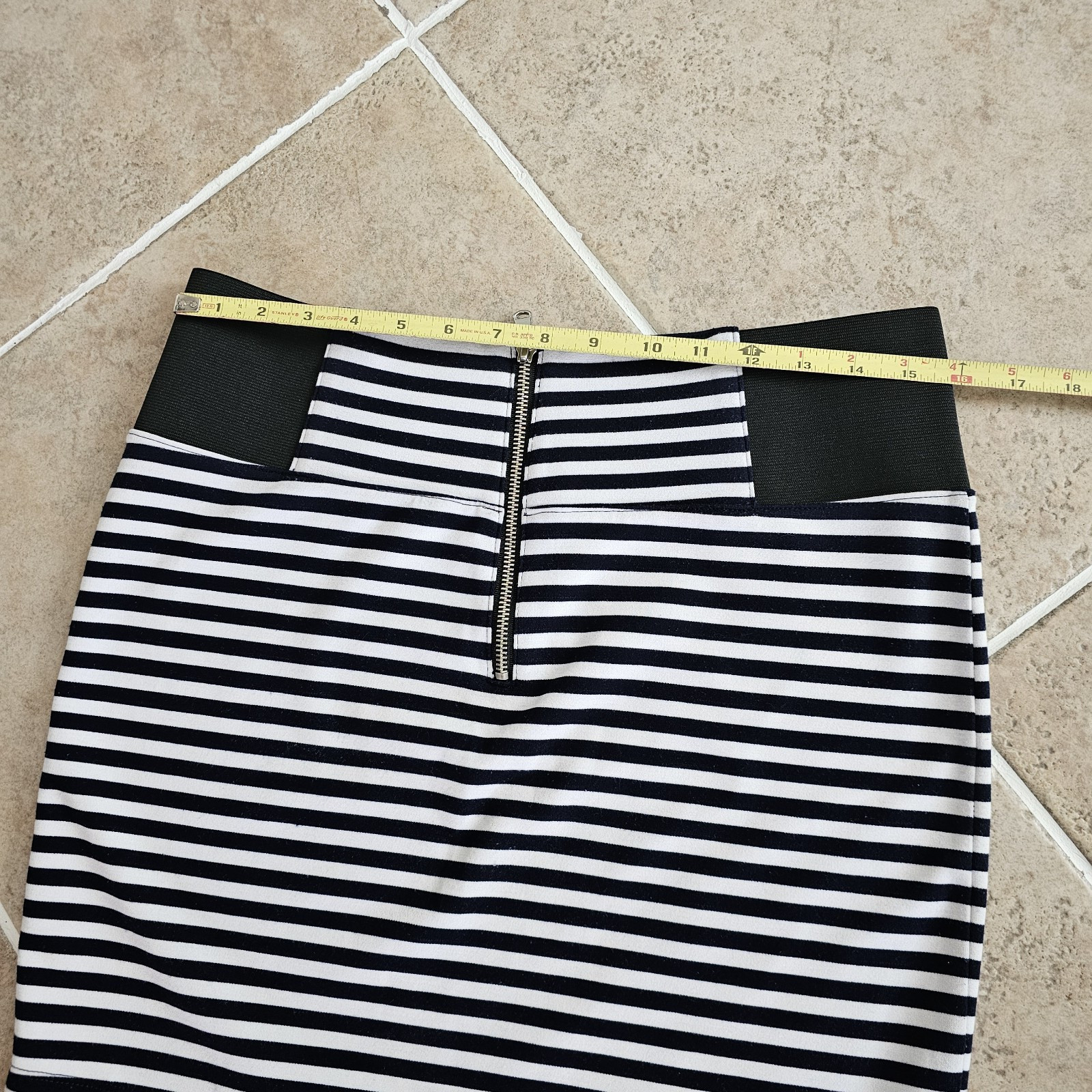 2 stretching miniskirt size L