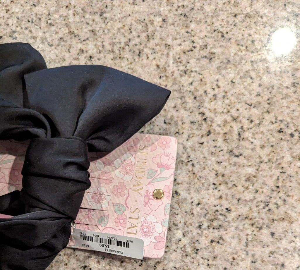 NWT SUNDAY STATE bow Black 100 polyester 7 inch x 8 inches