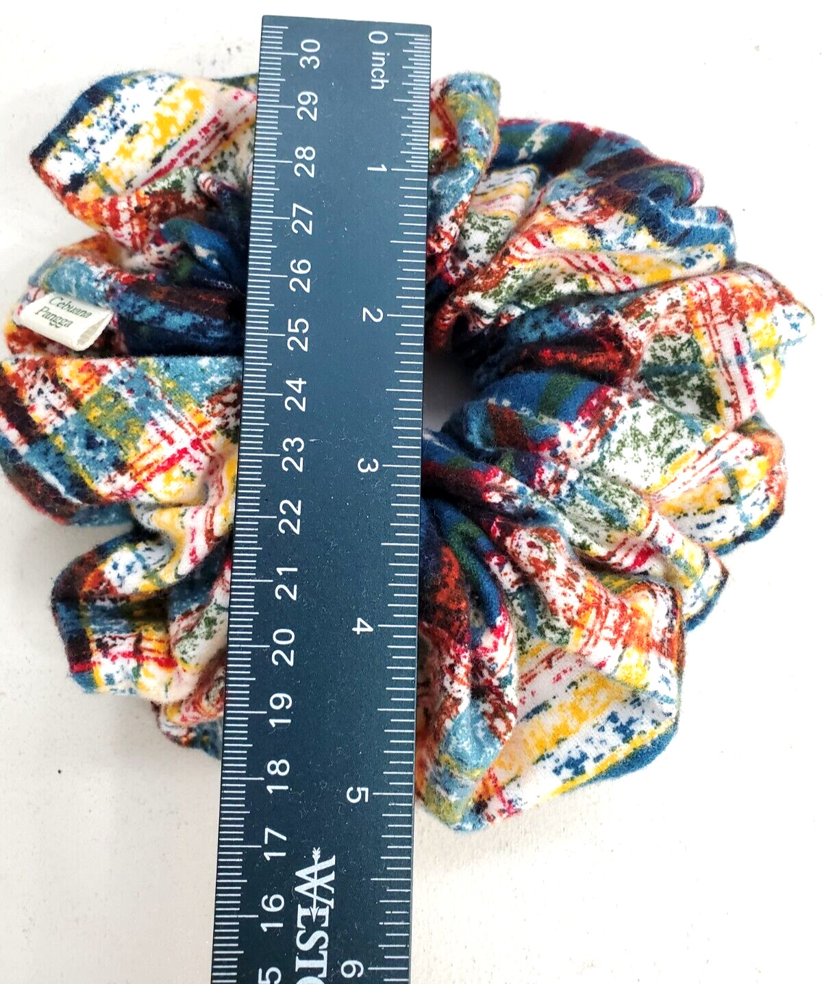 Handmade Women’s Scrunchies size XL Multicolor Allover Print Snuggle Flannel New