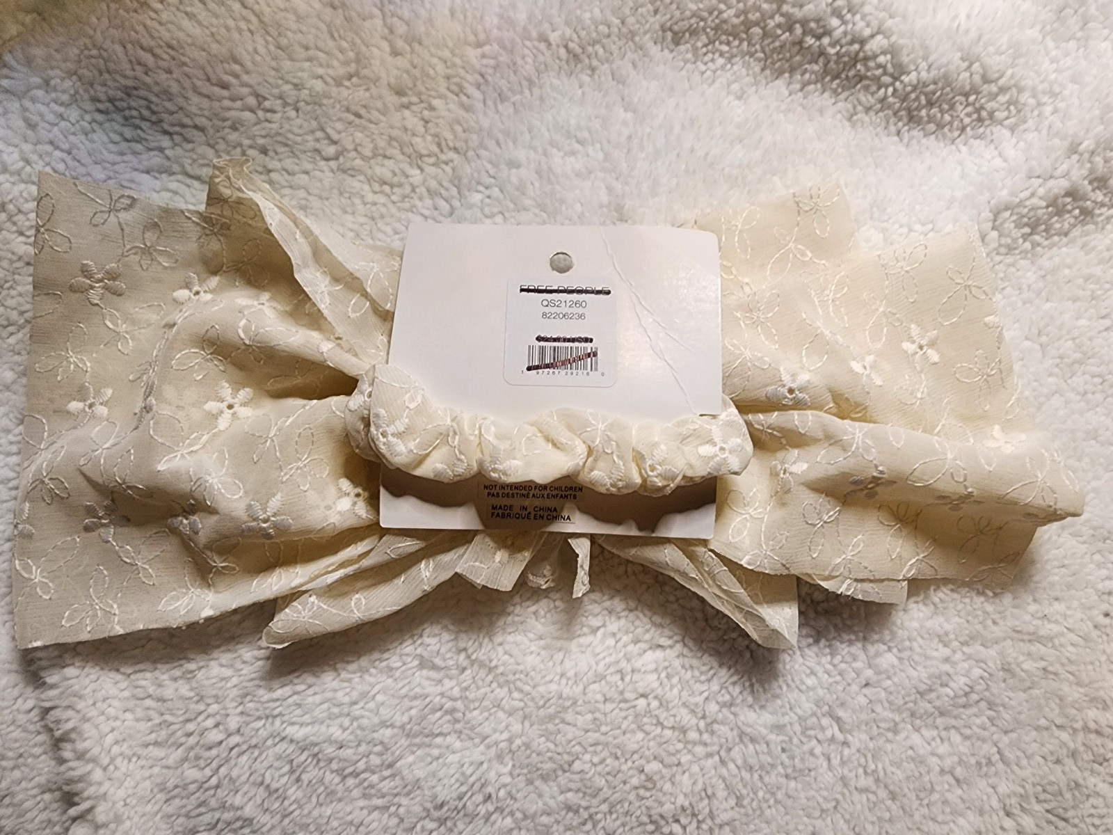 NWT Free People The Dreamers Lace embroidered Floral Bow Hair Tie White Wedding