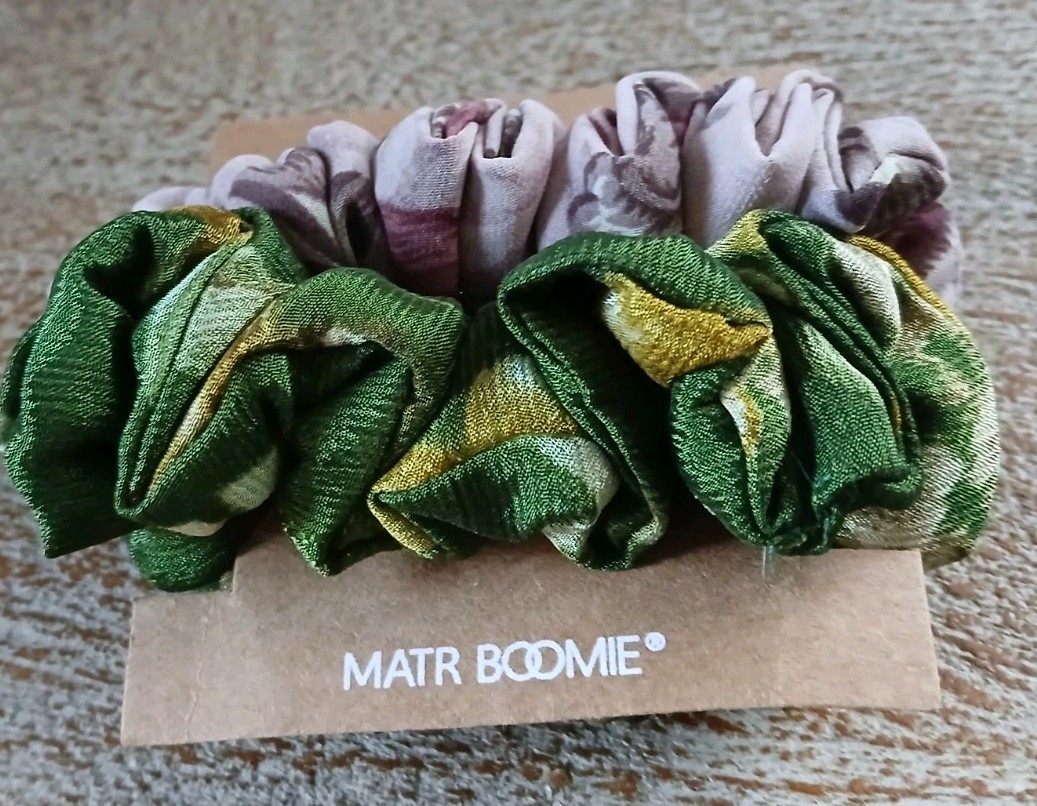 Anthropologie Lavender And Green Sari Scrunchie Set Matr Boomie Made In India