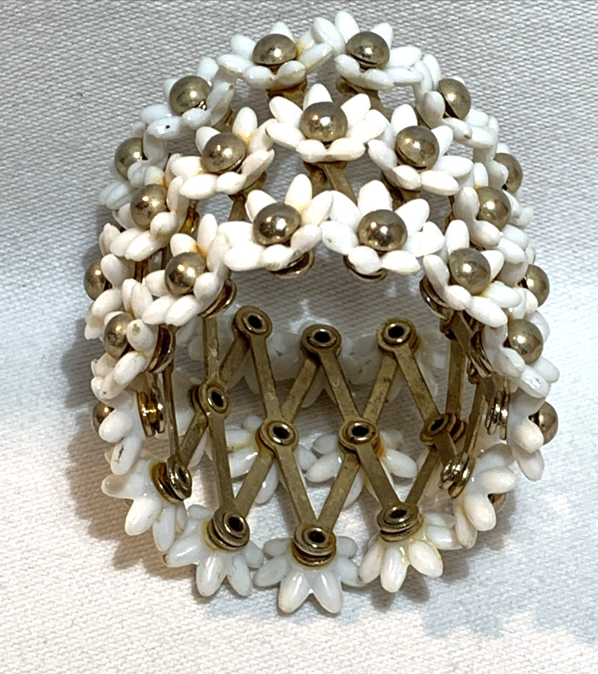 1940 VTG White Floral Accordion Style Brass & Celluloid Hair Ponytail Cuff