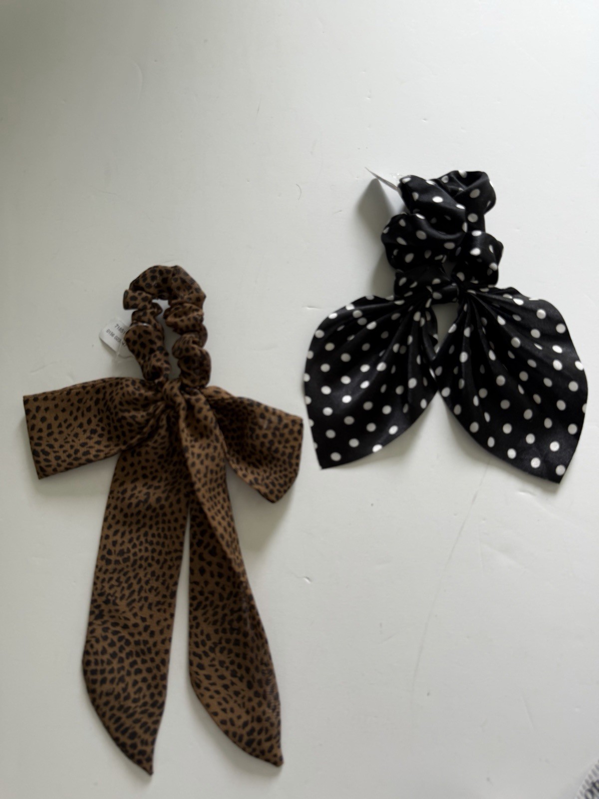 New Urban Outfitters 2 Bow Scrunchies Polka Dots Black White & Leopard Brown UO