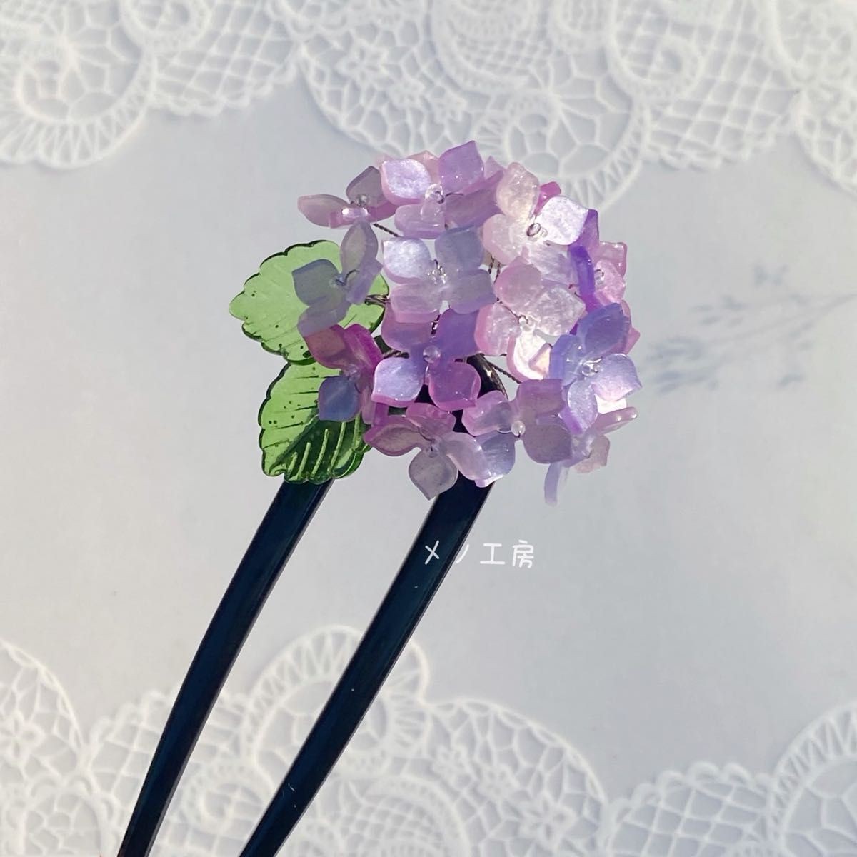 Retro Hydrangea Acrylic Hairpin Pink Blue Purple Gradient Used