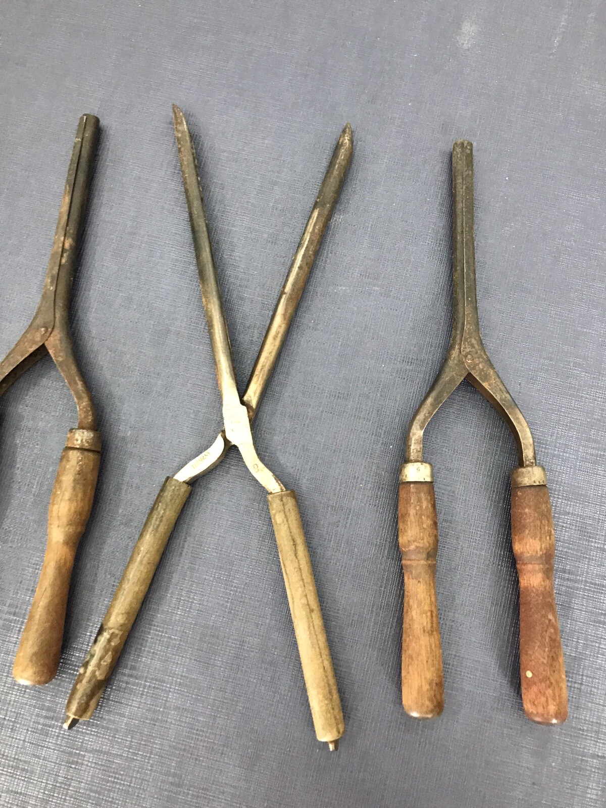 3 Antique Hair Iron Curler Crimper Wood Handle Manual Styling Tool Metal