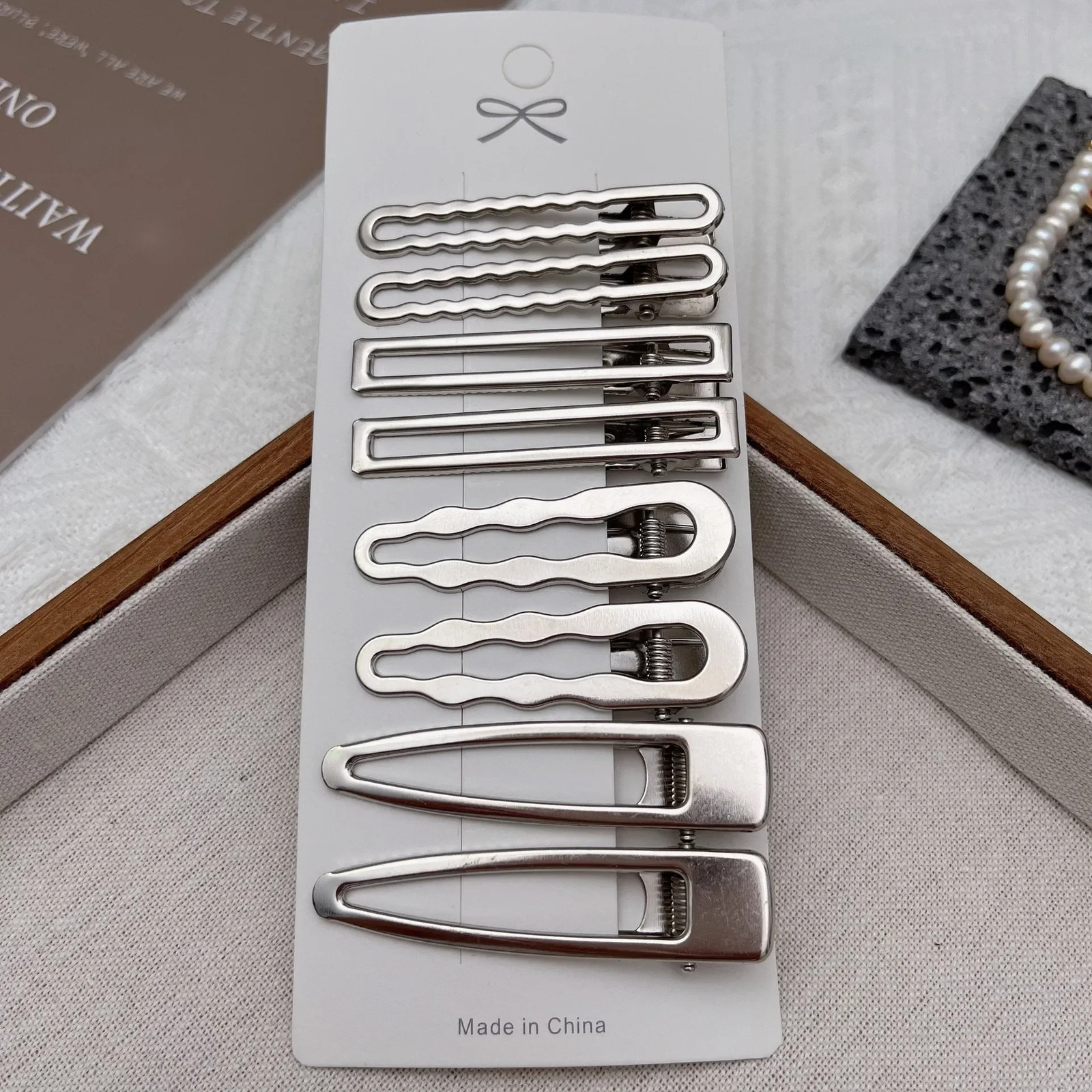 Silver Metal Duckbill Hair Clips Y2K Bangs Side Hair Barrettes for Women Girls
