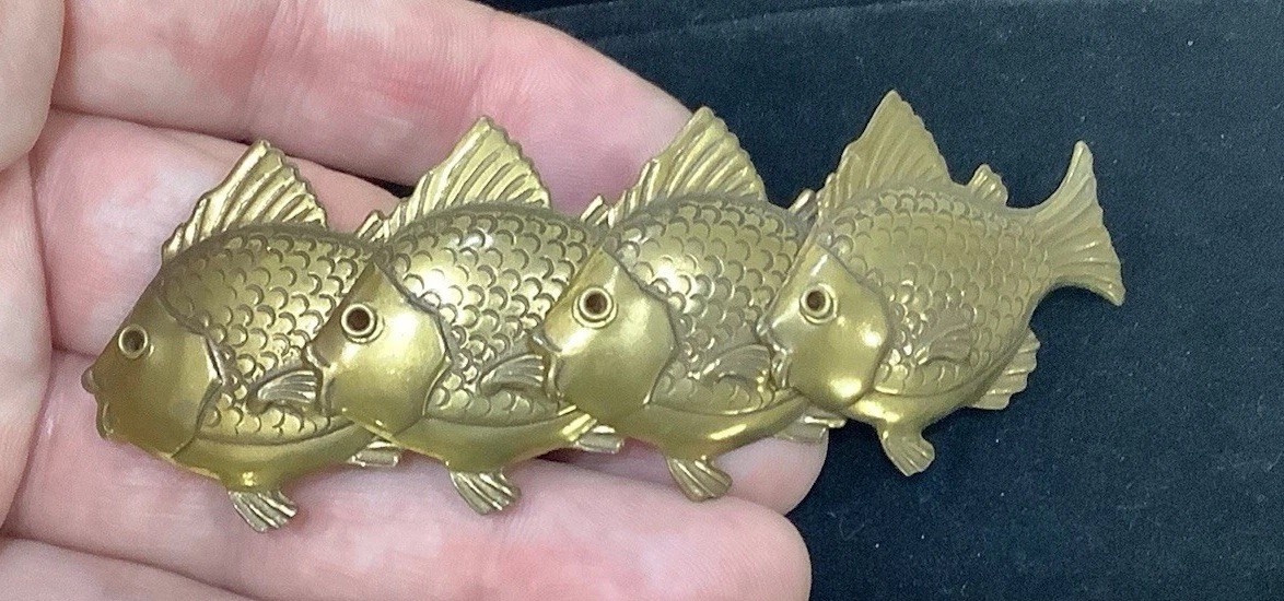 Vintage Woman’s Hair Clip Barrette Large Brass Figural Like Like Fish Excellent
