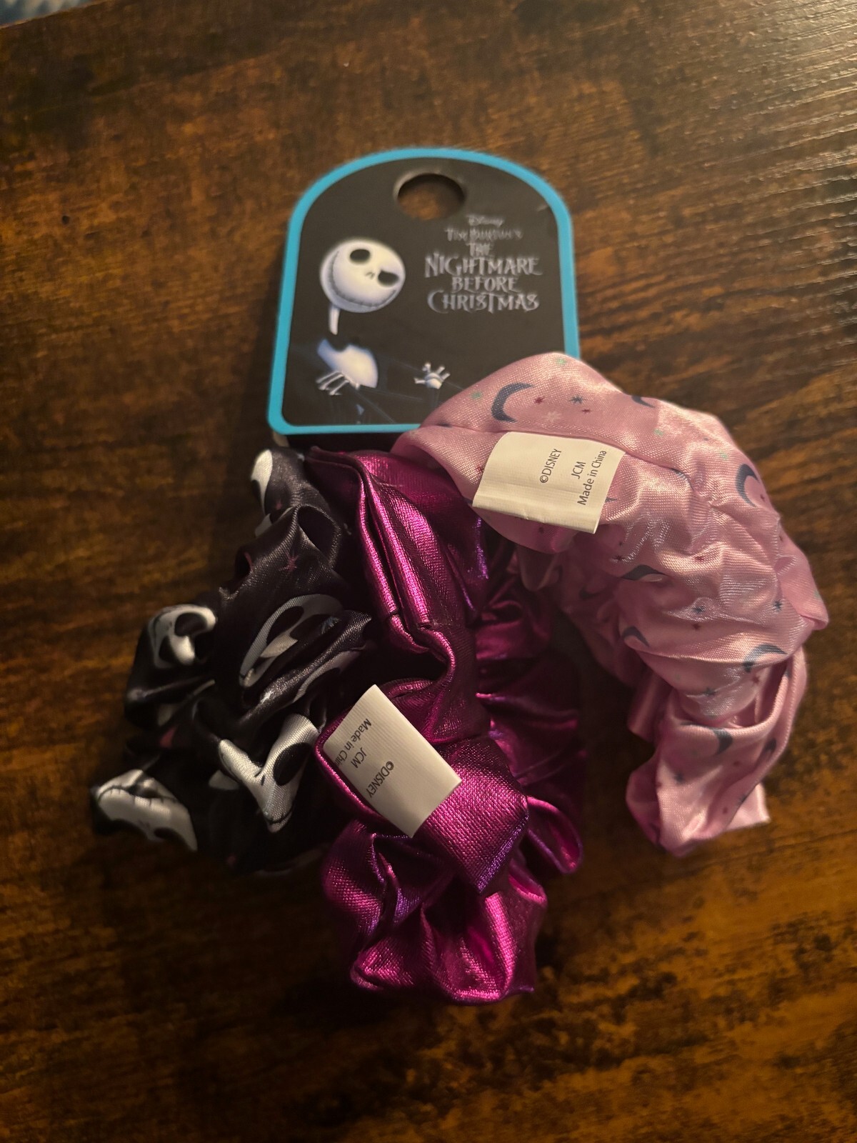 Nightmare Before Christmas 3ct Scrunchie Set NEW