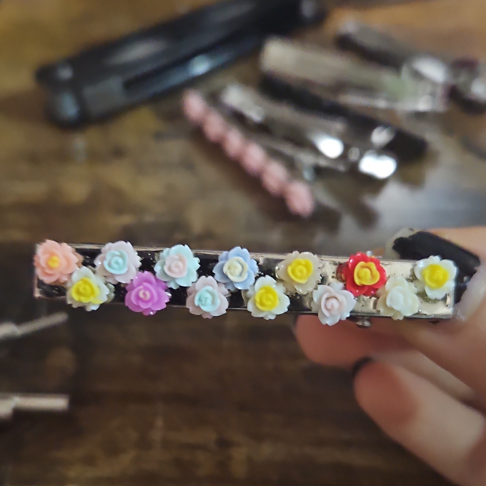Women’s Flower Snap Hair Clips/Barrettes Decorative 6 Pack Metal/Plastic
