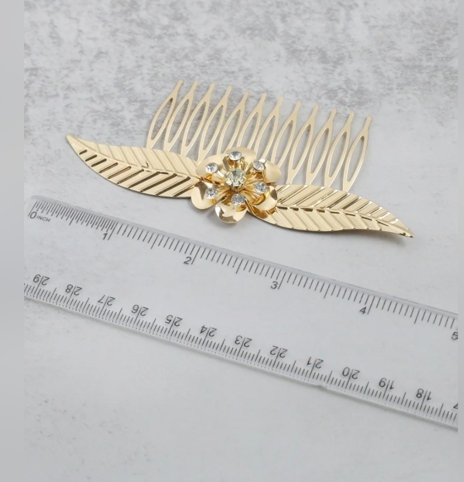 Elegant Gold Hair Comb with Rhinestone & Floral Design BNIB