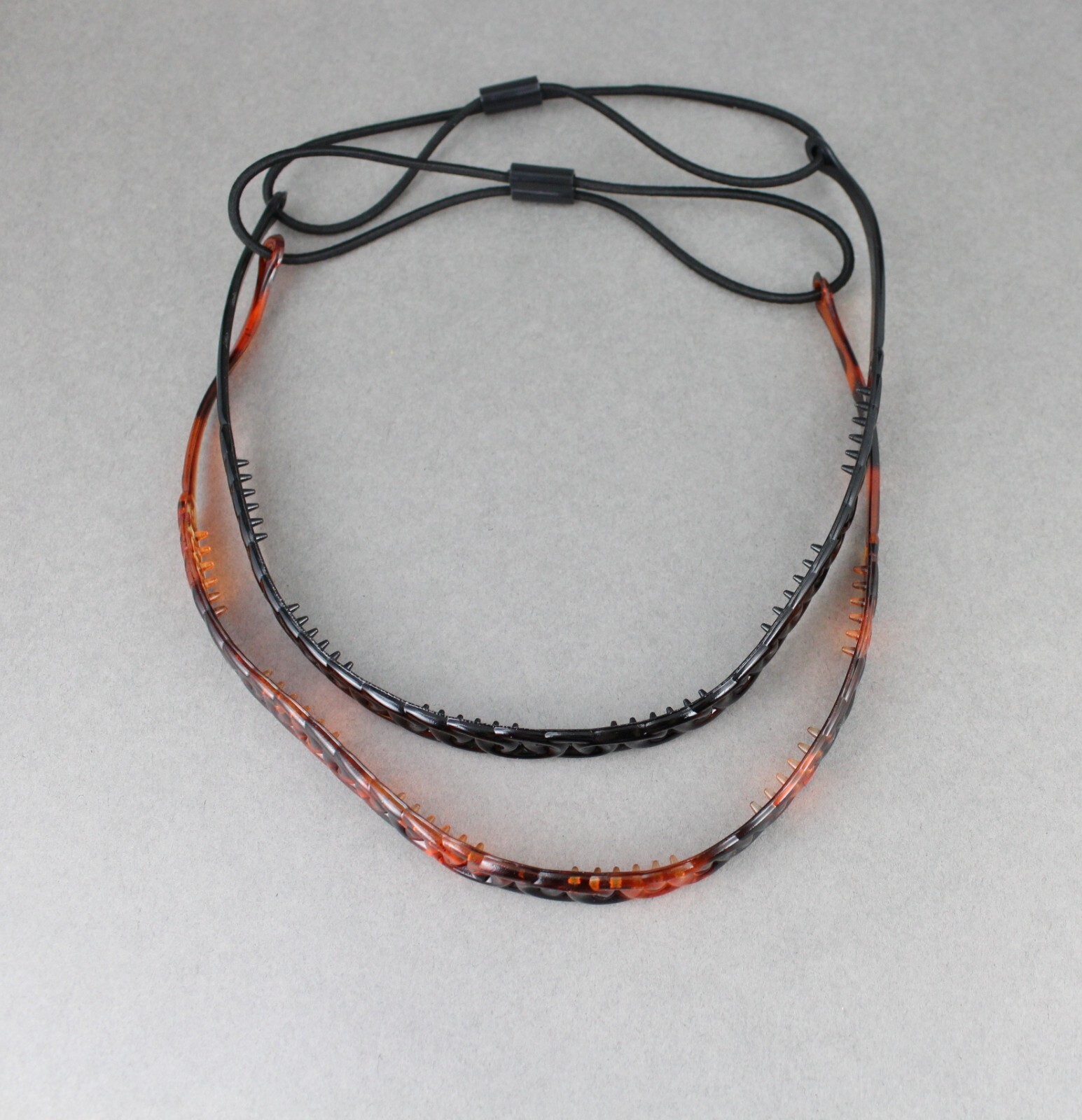 Black circle chain link jelly skinny narrow headband soft stretch grip teeth