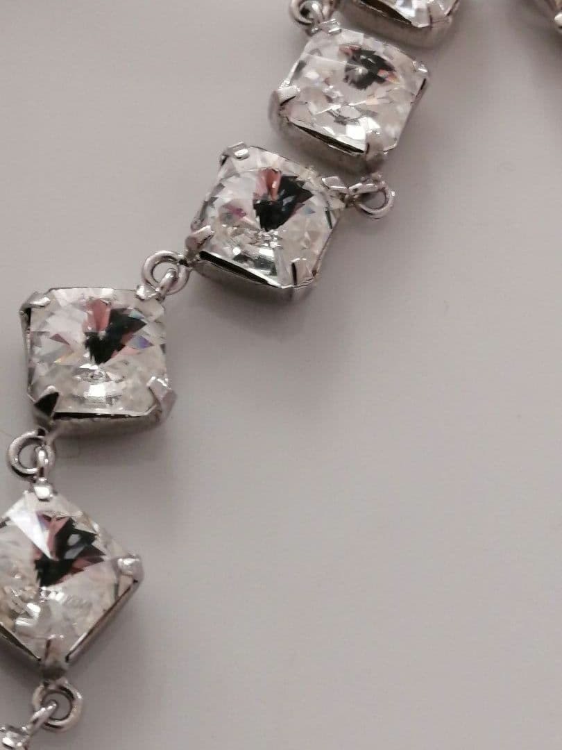 THIERRY MUGLER Silver Vintage Necklace Crystal Diamond Cut Design Pre-Owned
