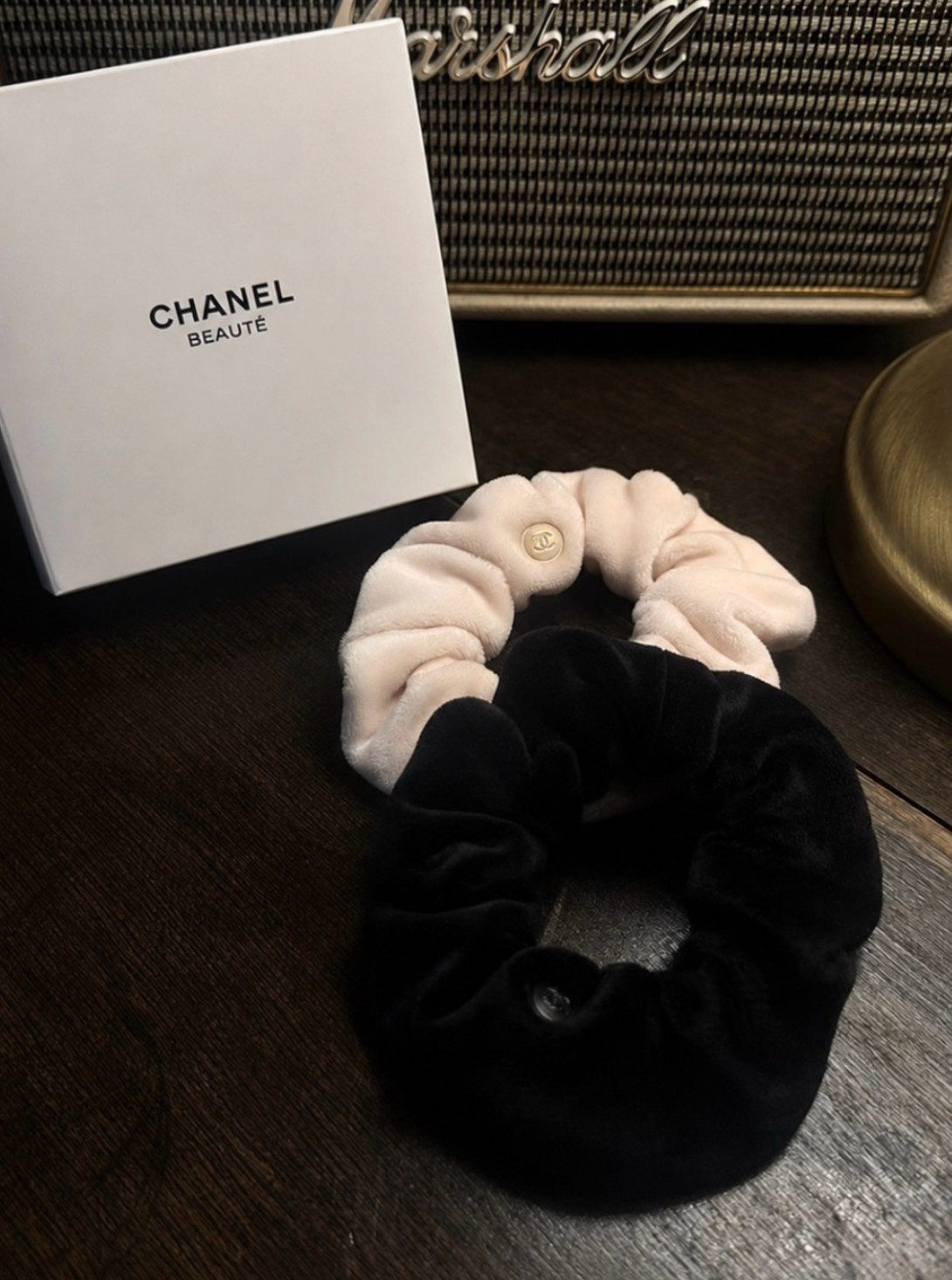 CHANEL Beauty Cosmetic Velvet Scrunchie 2-pcs Set
