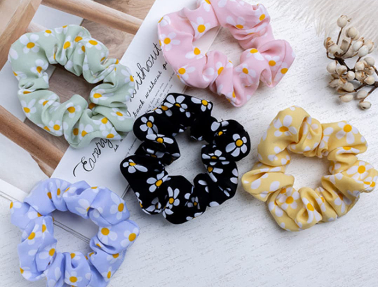 5PCS Daisy Flower Hair Scrunchies Set Soft Chiffon Elastic Ponytail Holders NWT
