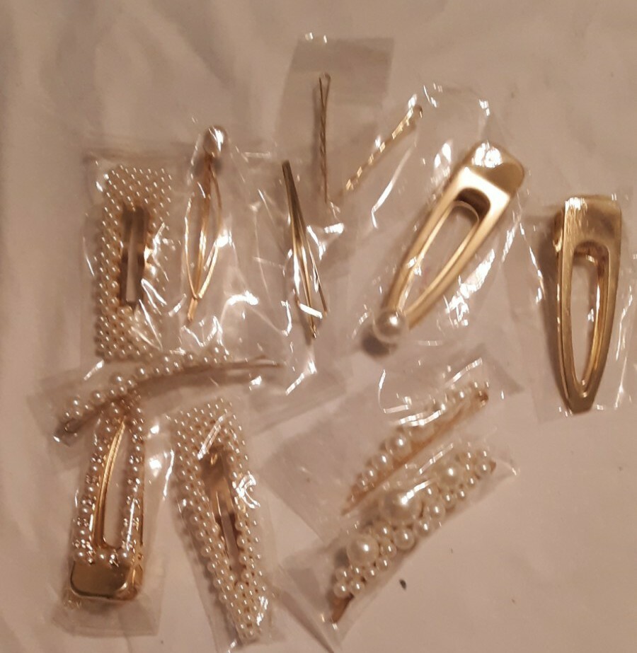 Lot Of 11 Pearl And Gold Tone Hair Barretts/ Clips