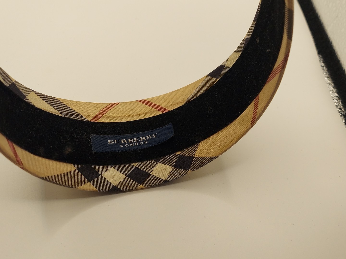 Burberry London Beige Nova Check Wide Headband – Rare & Authentic