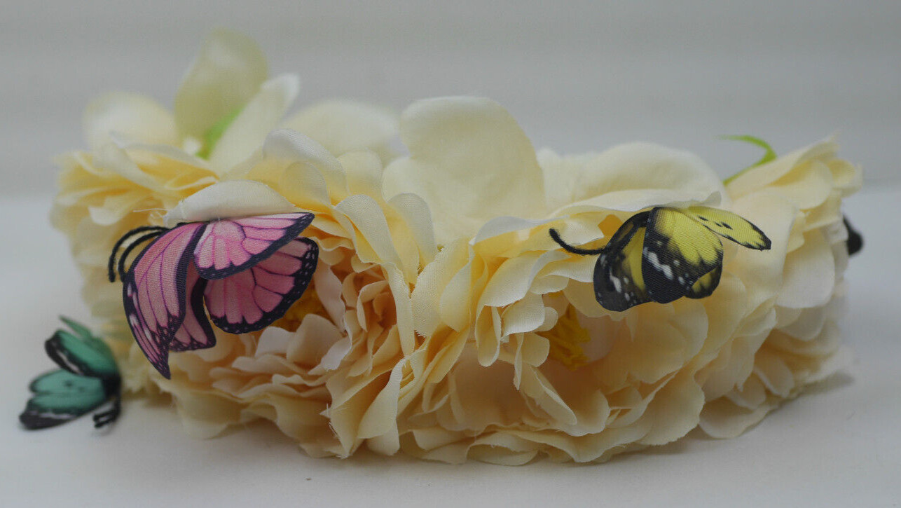 Claire’s Ivory Flower Butterfly Headband (G131424-1 LOC. E)
