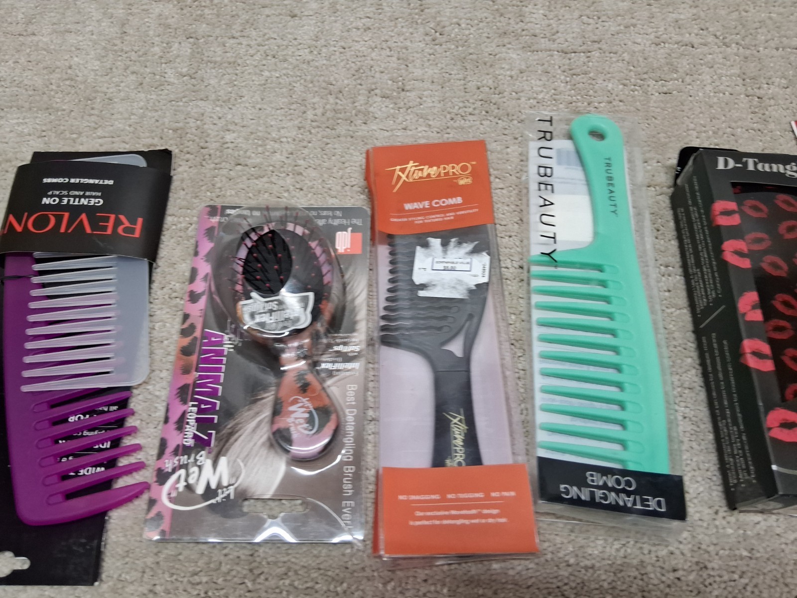 Hair Accessories Women Lot Of 15 Brushes Scissors Hair Caps Textured Hair New