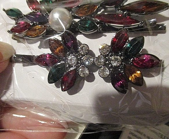 AVON Stained Glass Bloom Hair Pin Set Marquise-cut Glass Stones Set in Hematite