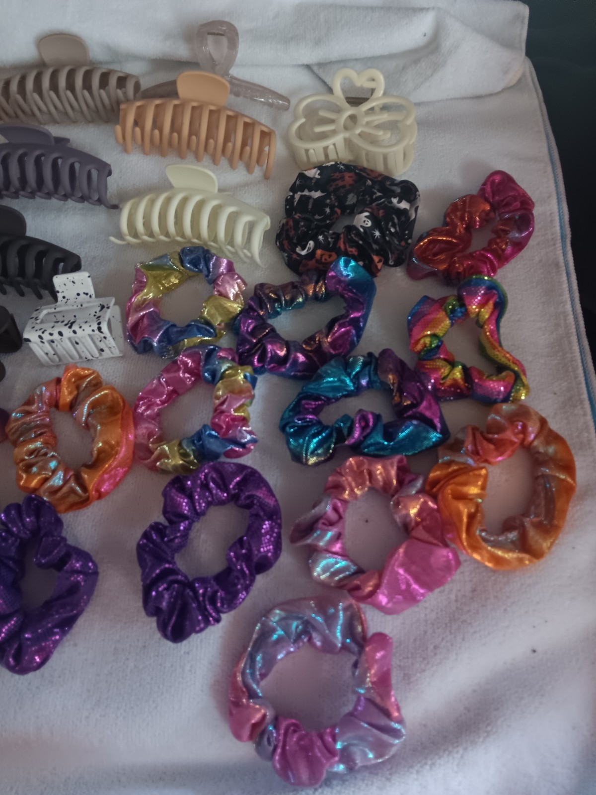 Lot Of 41 Hair Accessories For Any Occasions.