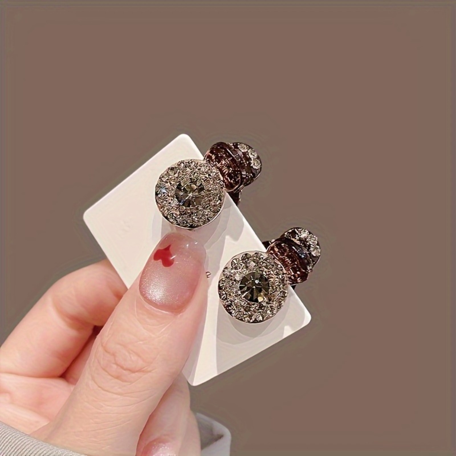 4 Pieces Shiny Rhinestone Mini Hair Clips Random Color Sweet Princess Style