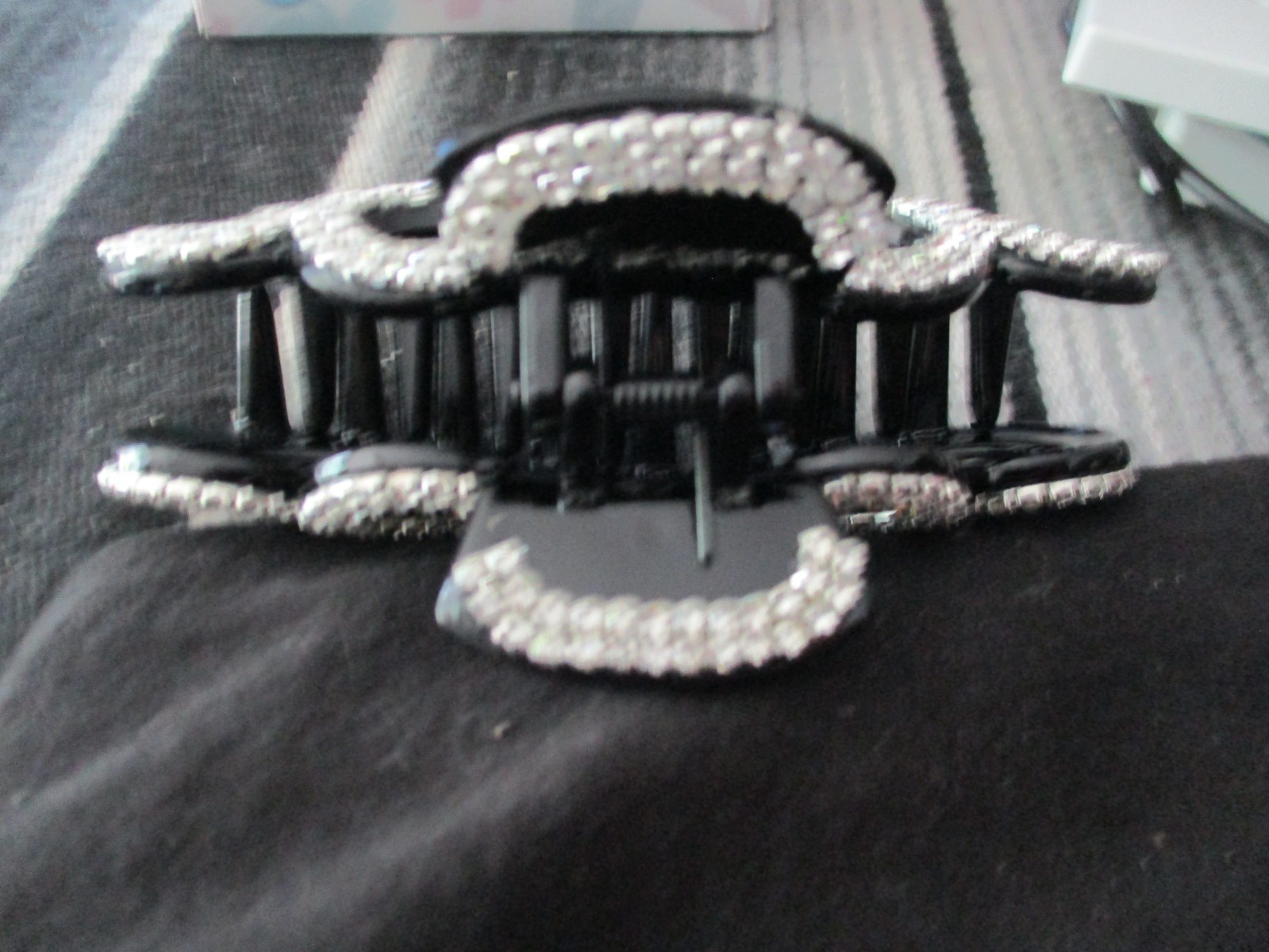 Brand New Gorgeous Black w/Rhinestone Hair Clip for Women – Thick Hair, Big