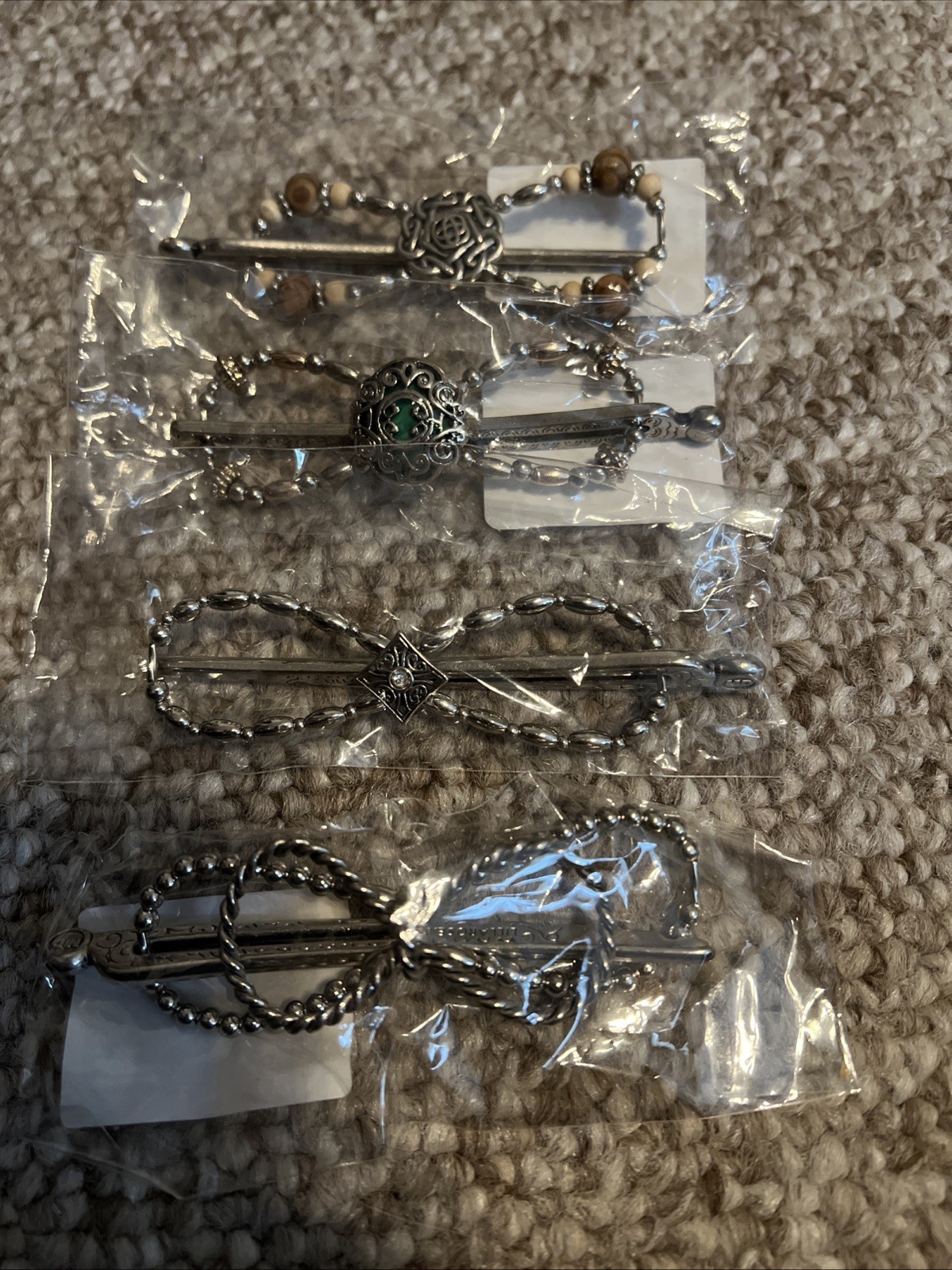 Lot Of 4 New Lilla Rose Flexi-Clips (medium)