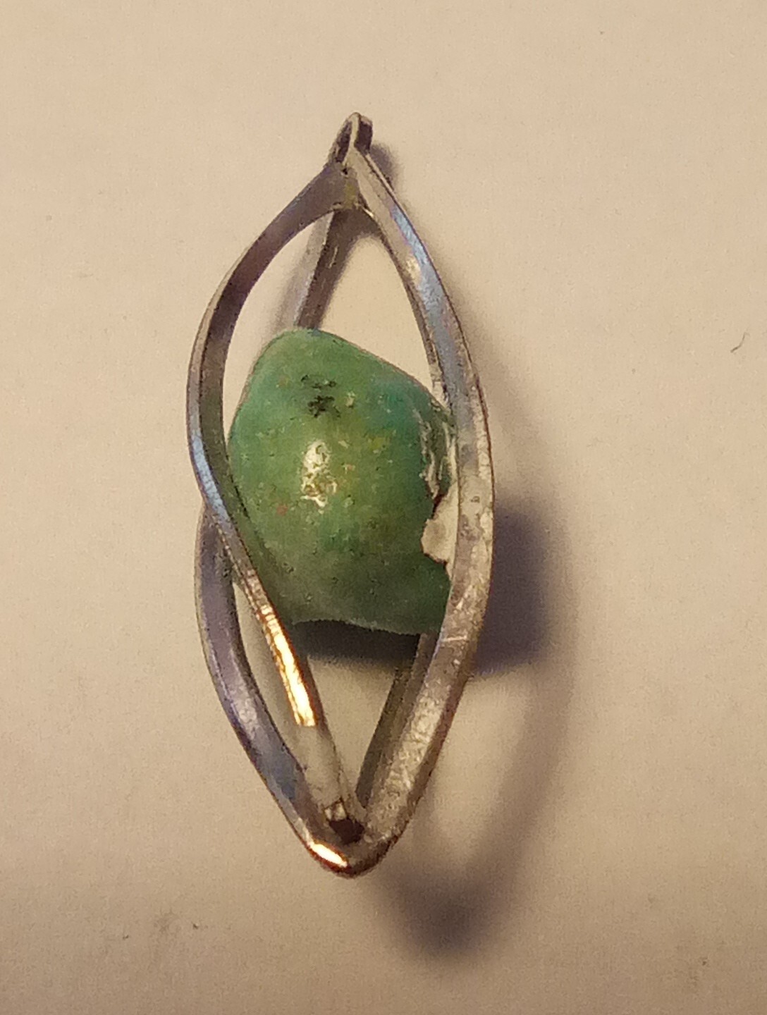 VINTAGE INDIAN MADE TURQUOISE PENDANT & SILVER GREAT FOR ANY COLLECTION!