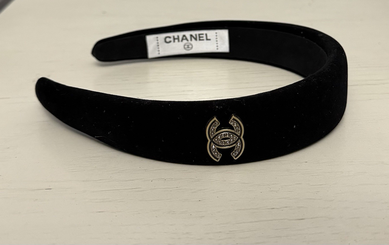 CHANEL Black Velvet Headband Women’s Hair Accessories Gorgeous Excellent Cond