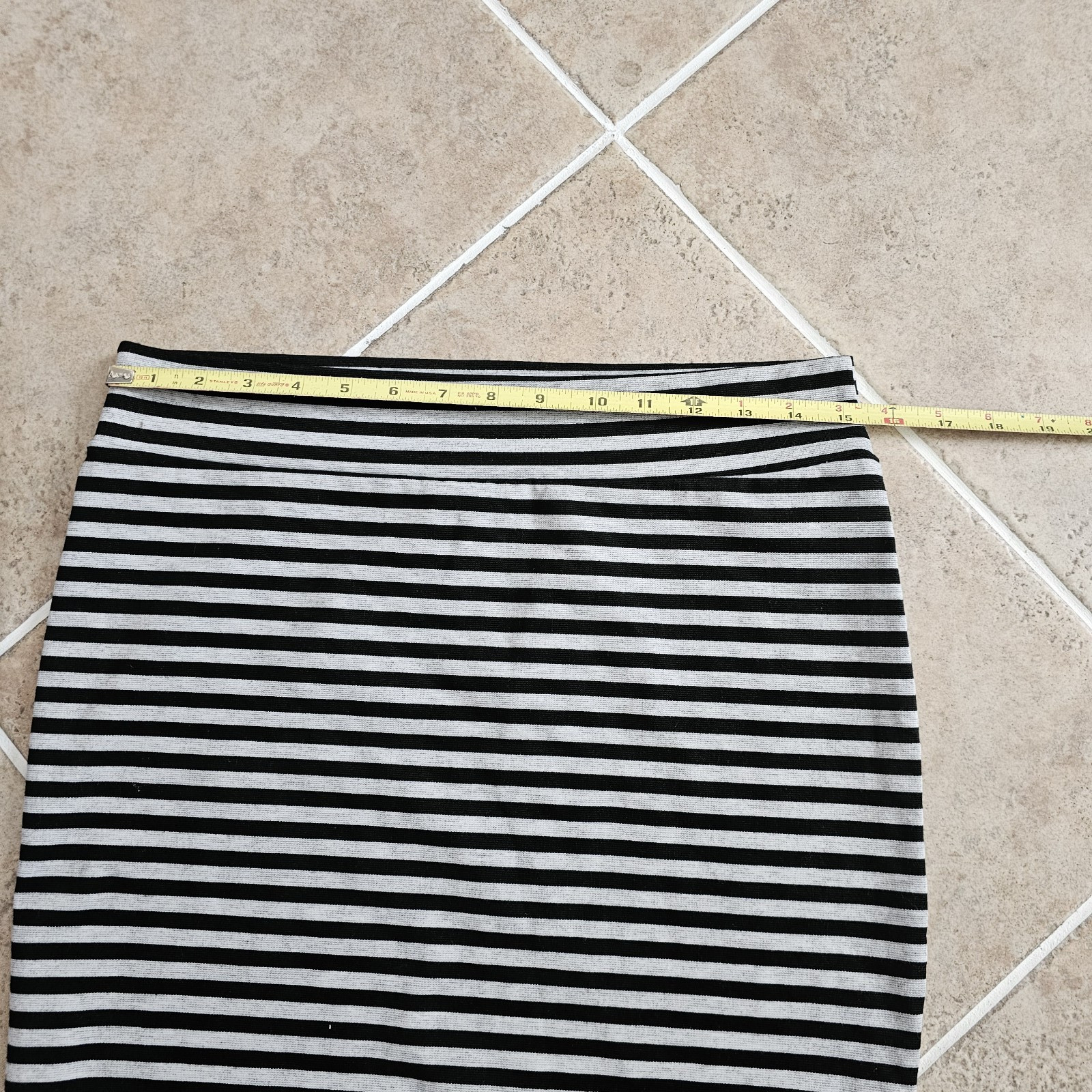 2 stretching miniskirt size L