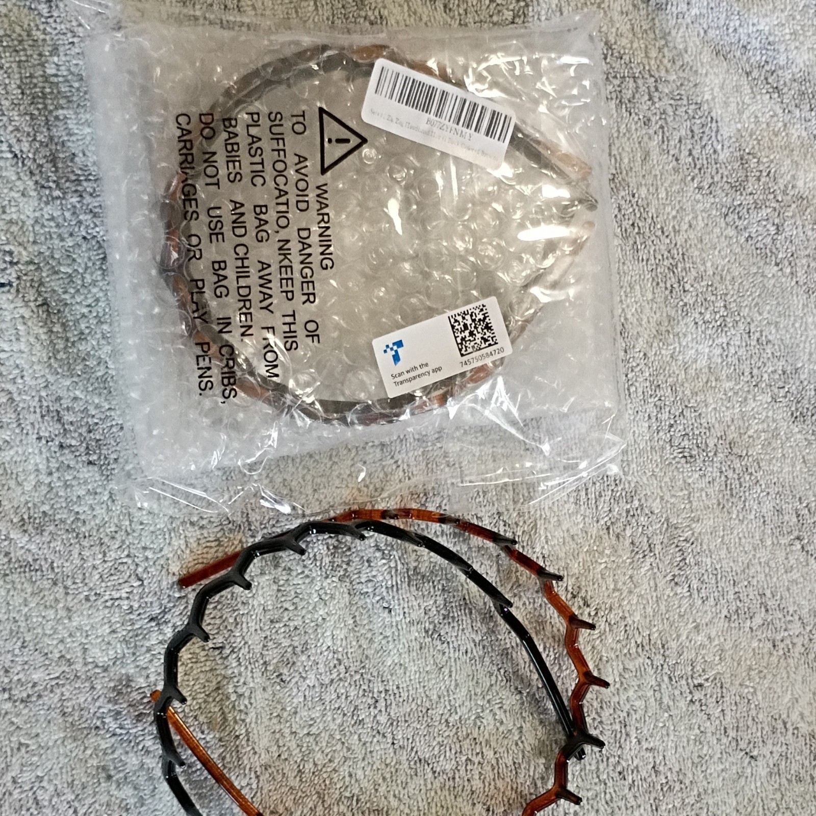 Qty 4 No-Slip Zig Zag Teeth Plastic Headbands Black & Brown 90s