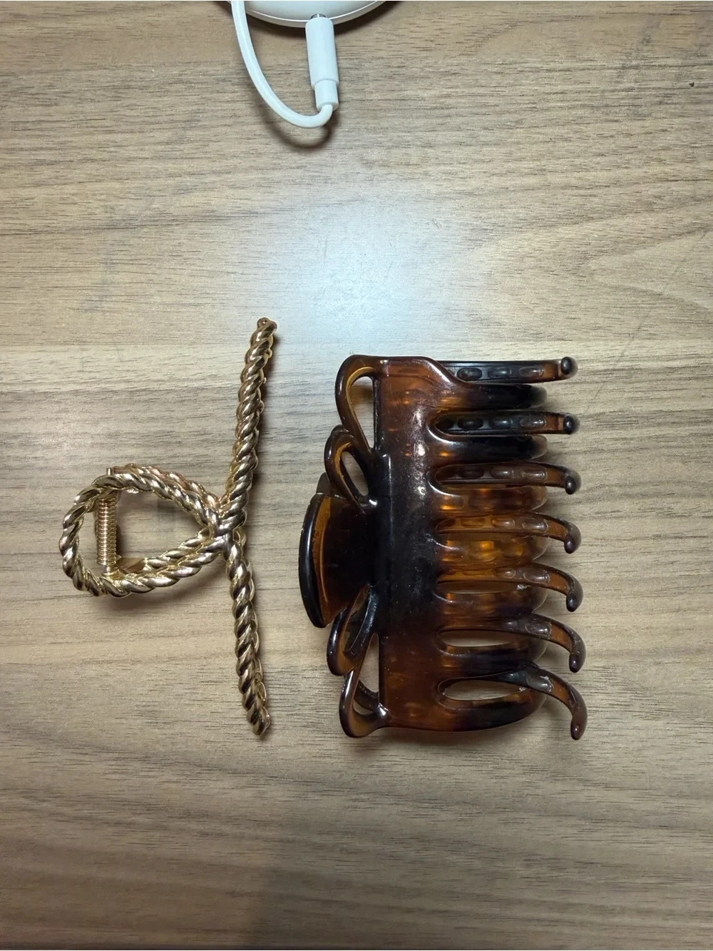 Set: Tortoiseshell Brown Hair Claw Clip, Gold hair clip